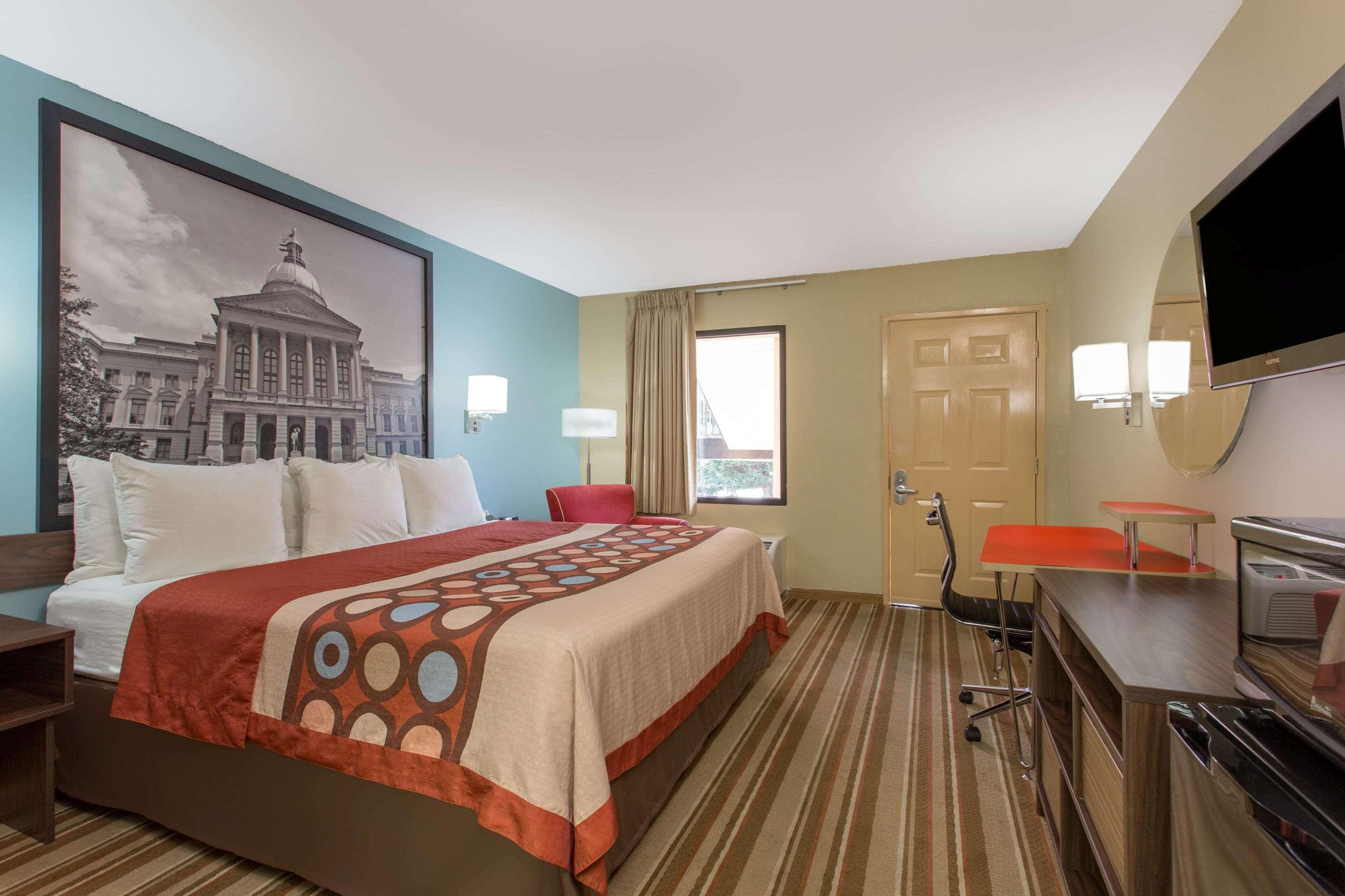 Super 8 By Wyndham Forest Park Εξωτερικό φωτογραφία
